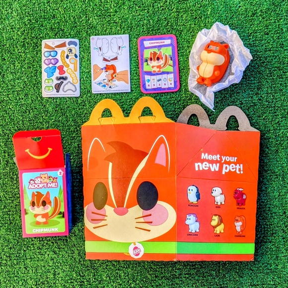 McDonald's Happy Meal Toys Roblox Adopt Me Chipmunk Ed. Figure Game + Cards New - Picture 1 of 2
